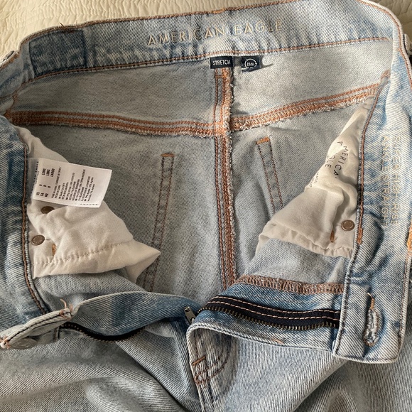 AMERICAN EAGLE OUTFITTERS destructive size 8 long jeans - Picture 4 of 6